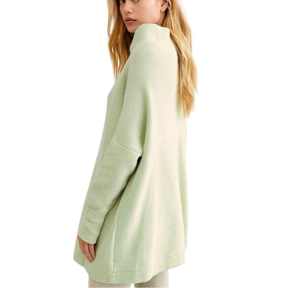 Free People Ottoman Slouchy Tunic Sweater- Size Medium - Picture 12 of 12